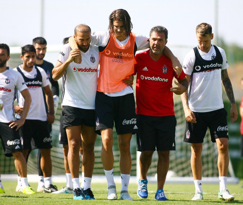 Beşiktaş’ta Şok Sakatlık