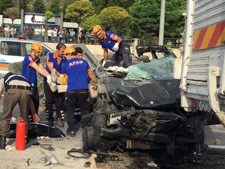 Bilecik’te Katliam Gibi Kaza: 3 Ölü, 2 Yaralı