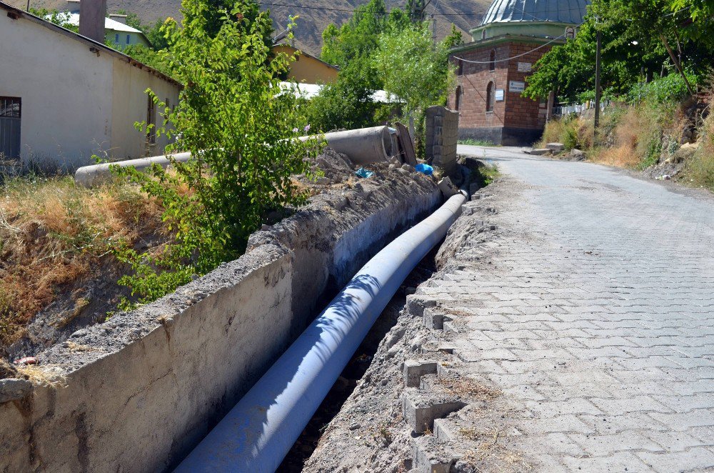 Adilcevaz’ın Sulama Suyu Sorunu Kapalı Sistemle Çözülecek