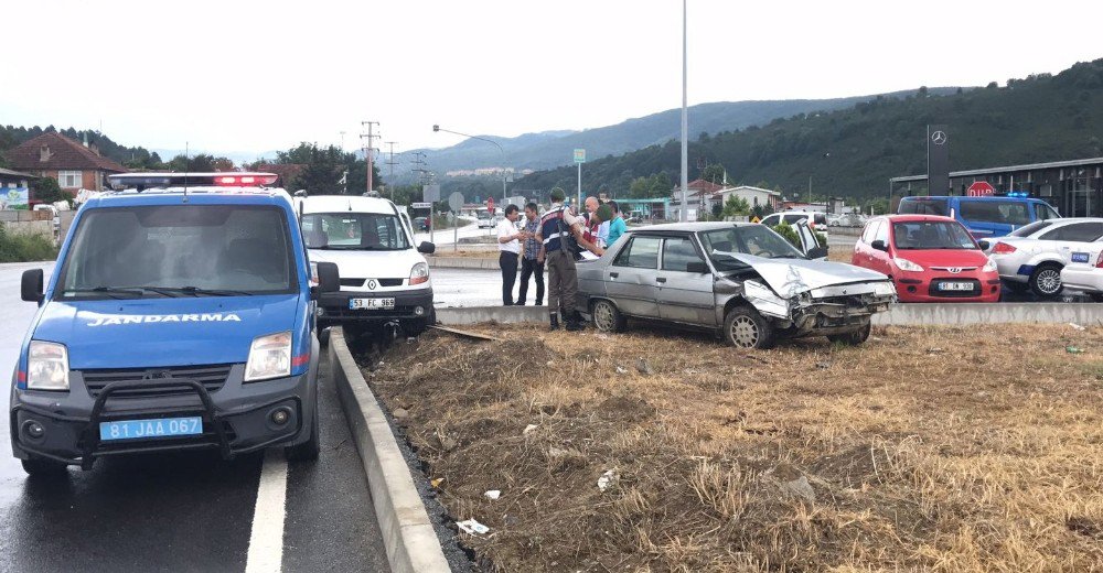 Düzce’de D-100 Karayolunda Kaza: 5 Yaralı