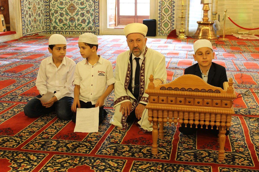 Selimiye Camii Çocuklarla Doldu Taştı