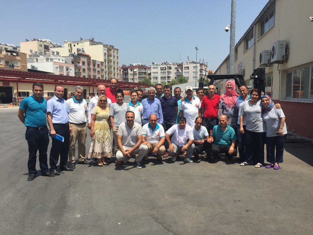 Karayolları’nın Taşeron İşçilerinde Toplu Sözleşme Sevinci