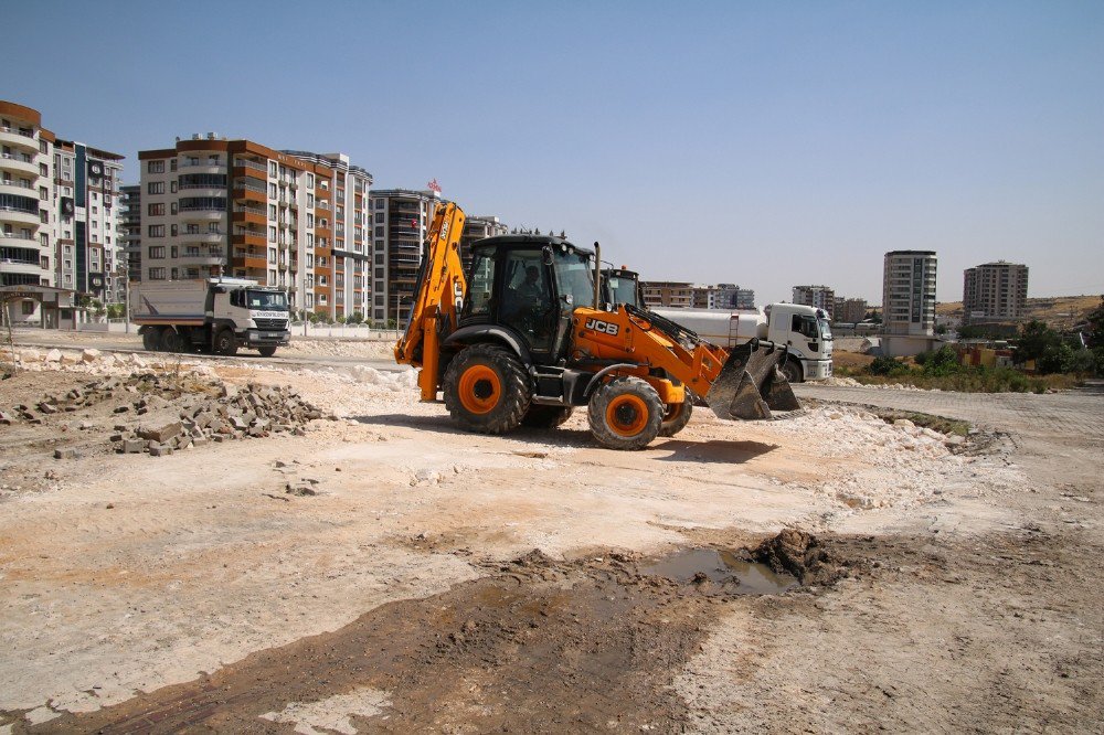 Karaköprü’de Yollar Revize Ediliyor