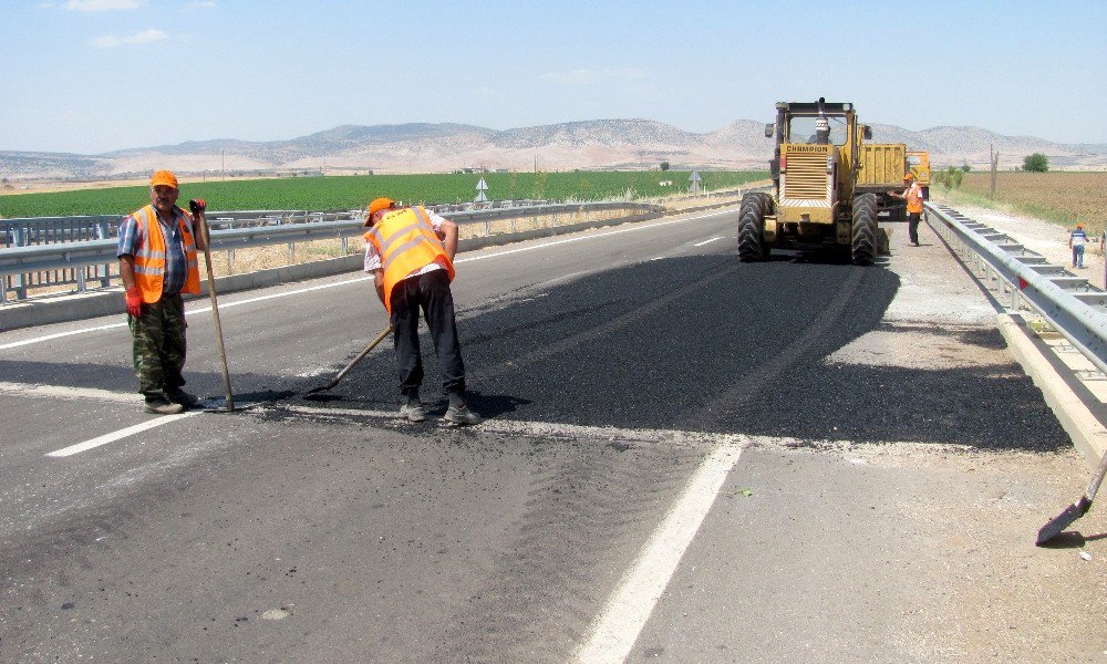 Karasu Köprüsündeki Kazalara Davetiye Çıkaran Çatlaklar Onarıldı