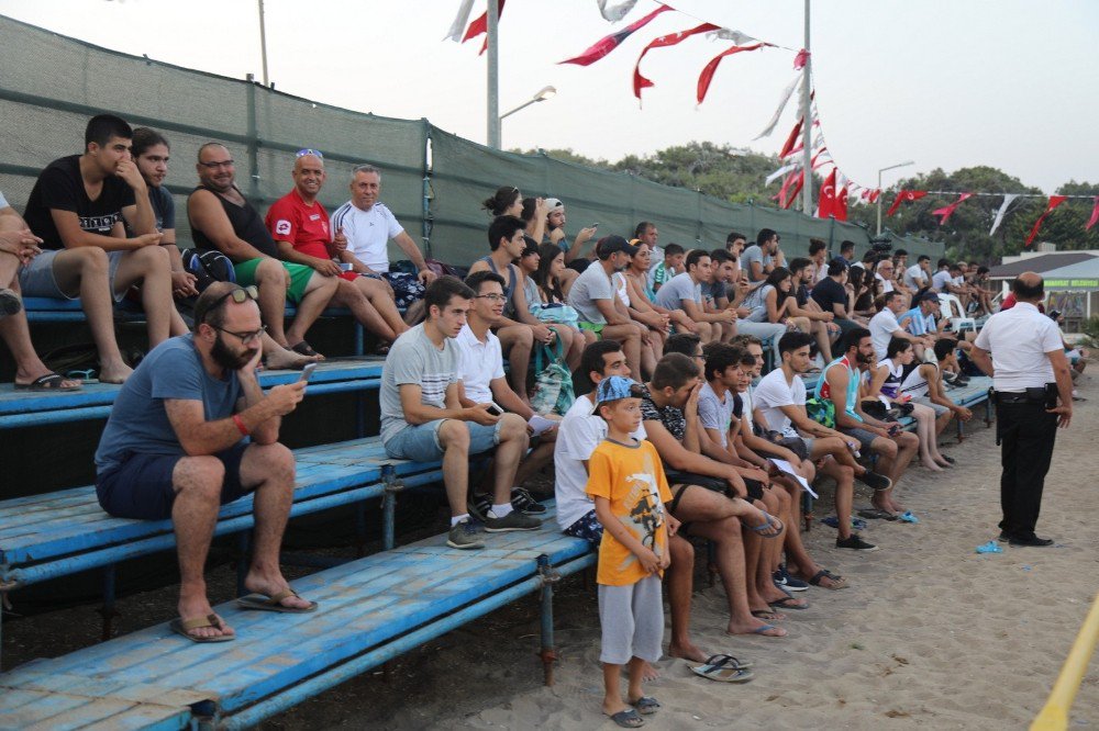 Manavgat’ta Plaj Voleybolu Heyecanı Başladı