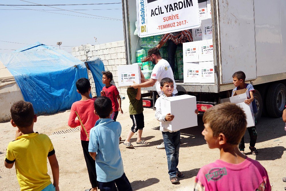 Sadakataşı Derneği’nden Suriye İçlerine Yardım