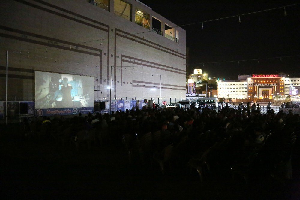 Keçiören’de "Açık Havada Sinema" Akşamları