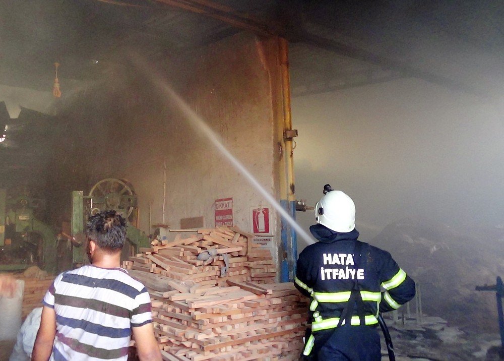 Antakya Sanayi Sitesi’nde Yangın