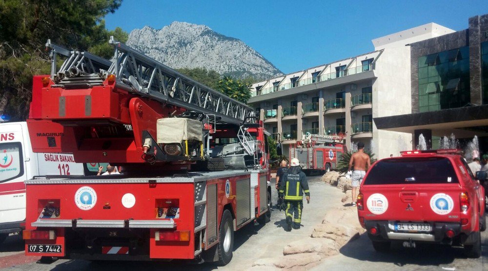 Antalya’da Otel Yangını