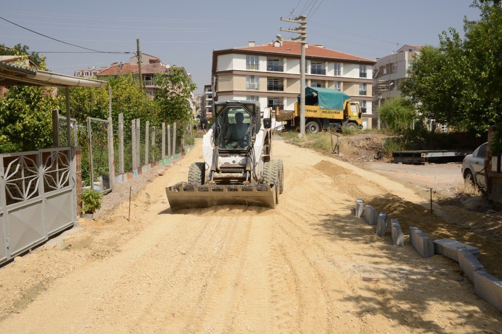 Tepebaşı’nda Üst Yapı Çalışmaları Sürüyor