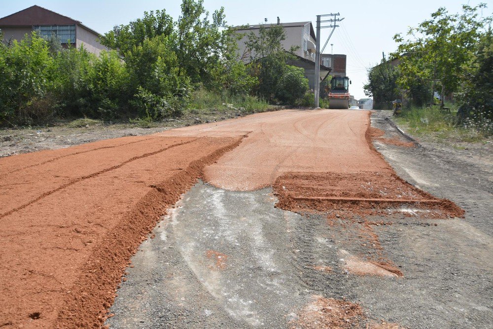 Körfez’de Asfalt Çalışmaları Devam Ediyor