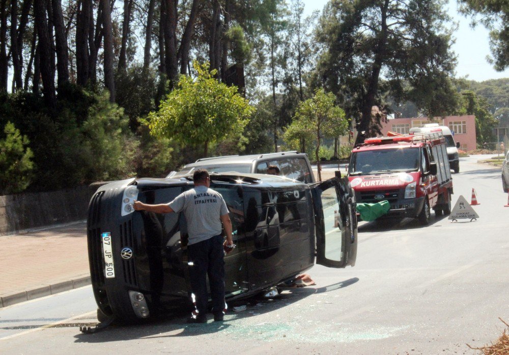 Antalya’da Otomobil Takla Attı: 1 Yaralı