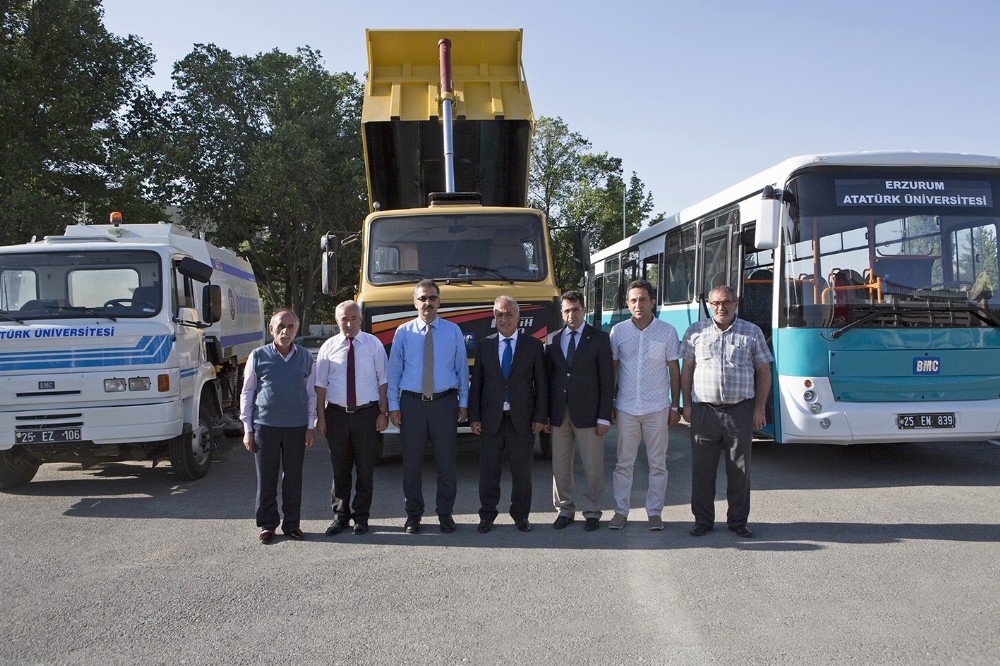 Atatürk Üniversitesi Araç Parkını Yeniliyor