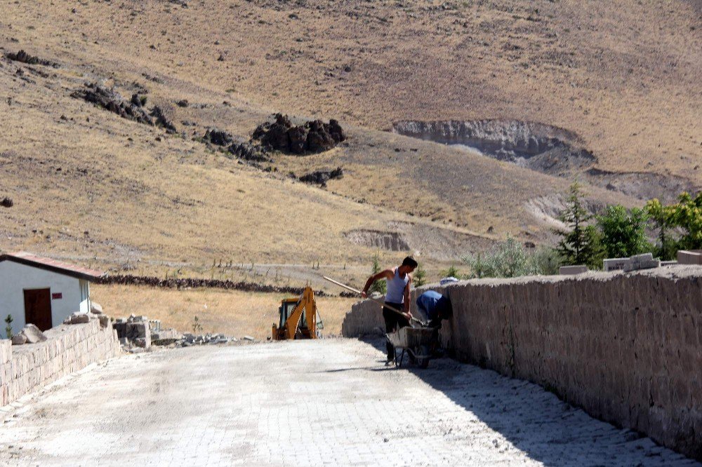 İncesu Belediye Başkanı Zekeriya Karayol Vatandaşlarla Bir Araya Geldi