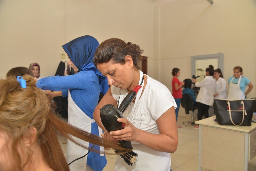 Büyükşehir Belediyesi İstihdam Amaçlı 4 Yeni Kurs Açtı