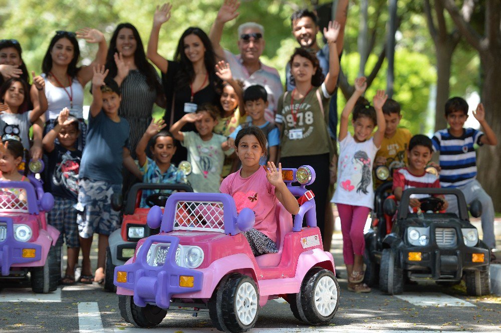 Zeytinköy’ün Çocukları Trafik Park’ta