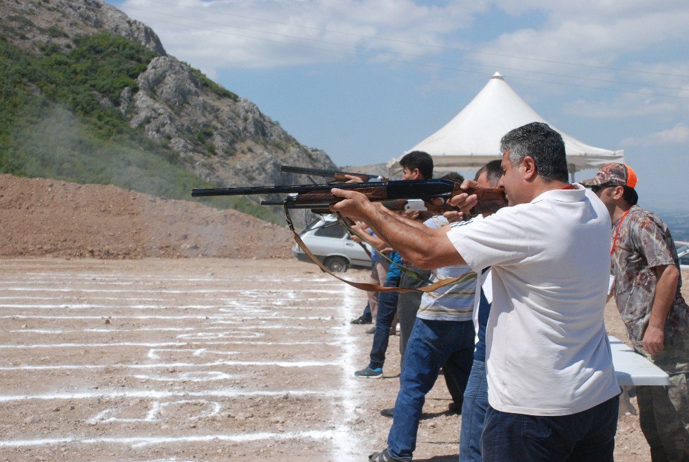 Tokat’ta 15 Temmuz Şehitleri Anısına Trap Yarışları Yapıldı