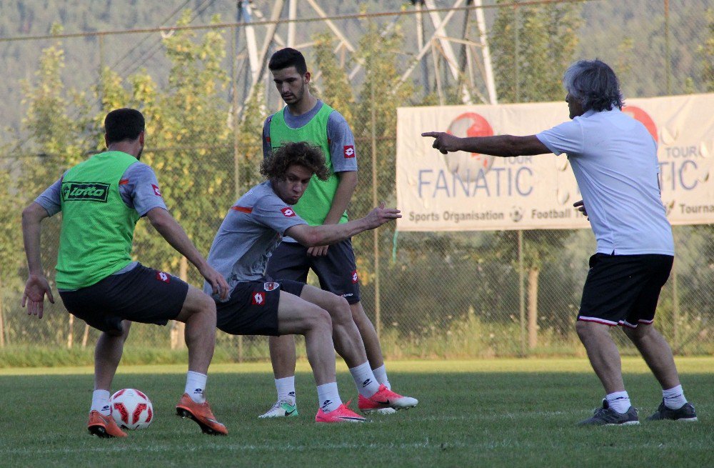 Adanaspor Teknik Direktörü Kılıç: “Süper Lig’e Tekrar Çıkacağız”