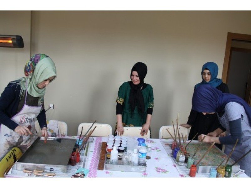 Bingöl’de Kadınlar, Öğrendikleri Meslekle Ekonomik Kazanç Sağlıyor