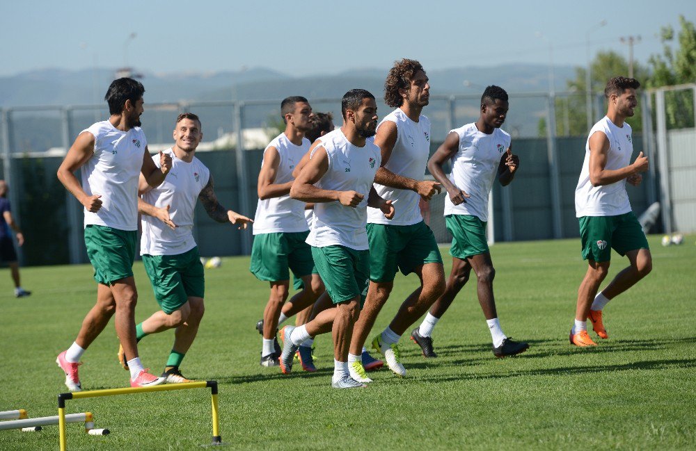 Bursaspor, Üçüncü Etap Kamp Çalışmalarına Başladı