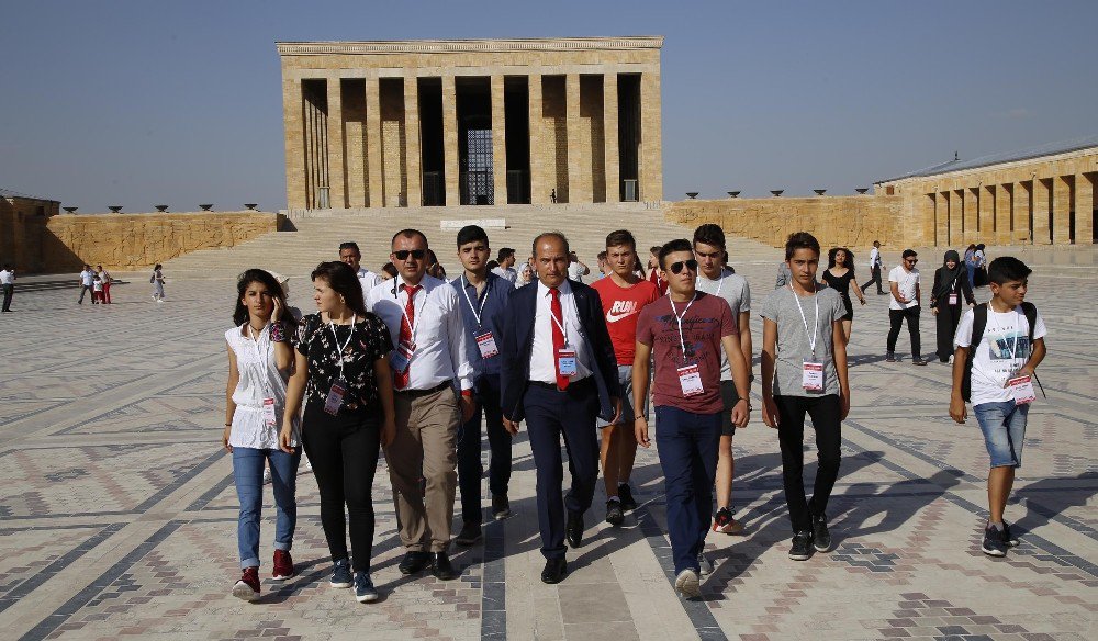 Dögem Üyeleri Anıtkabir’i Gezdi