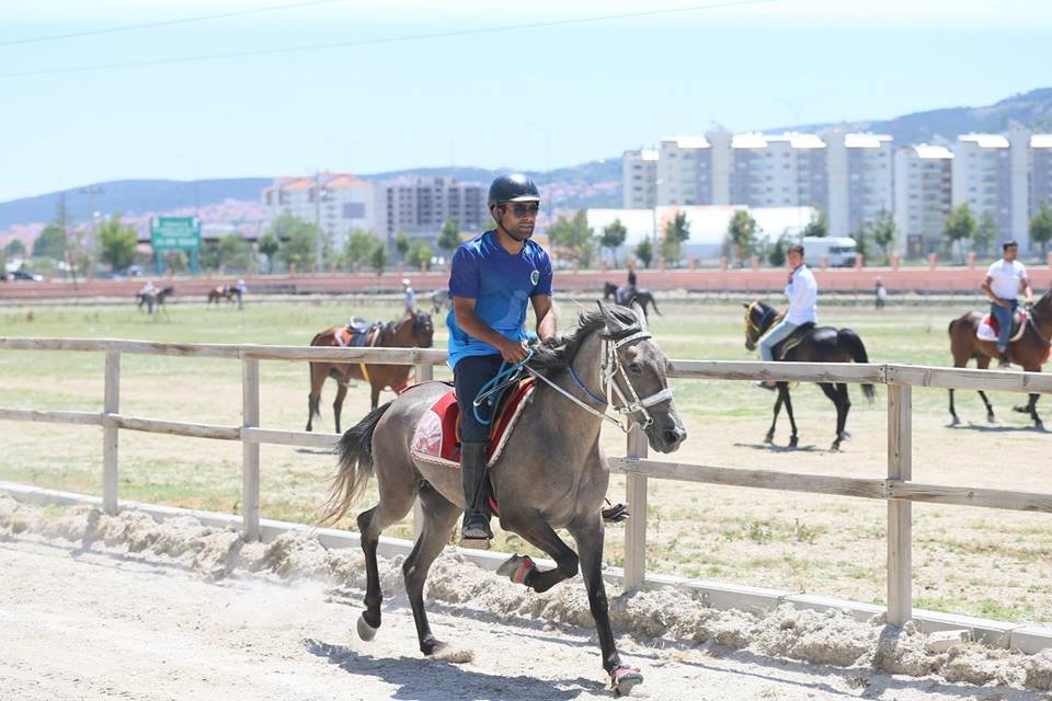 Kütahya’da Rahvan At Yarışları