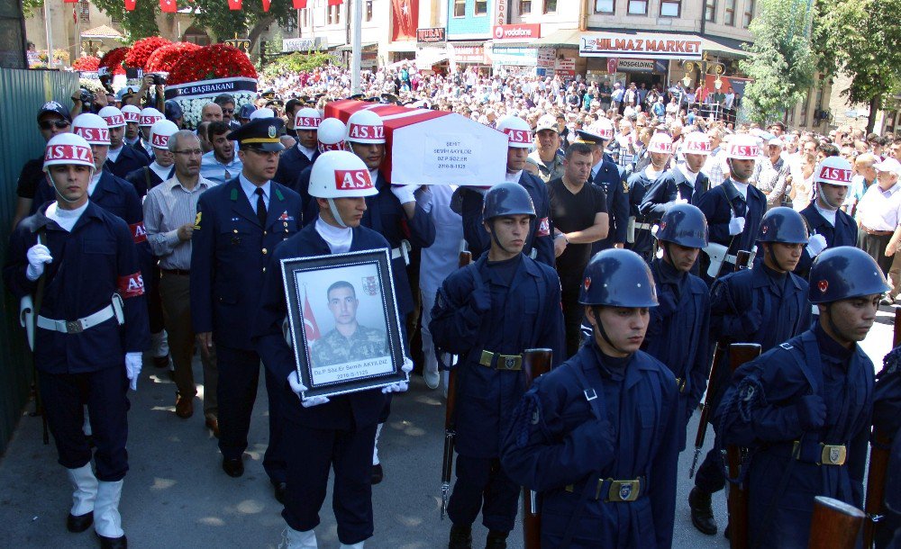 Kütahya, Şehidini Son Yolculuğuna Uğurladı