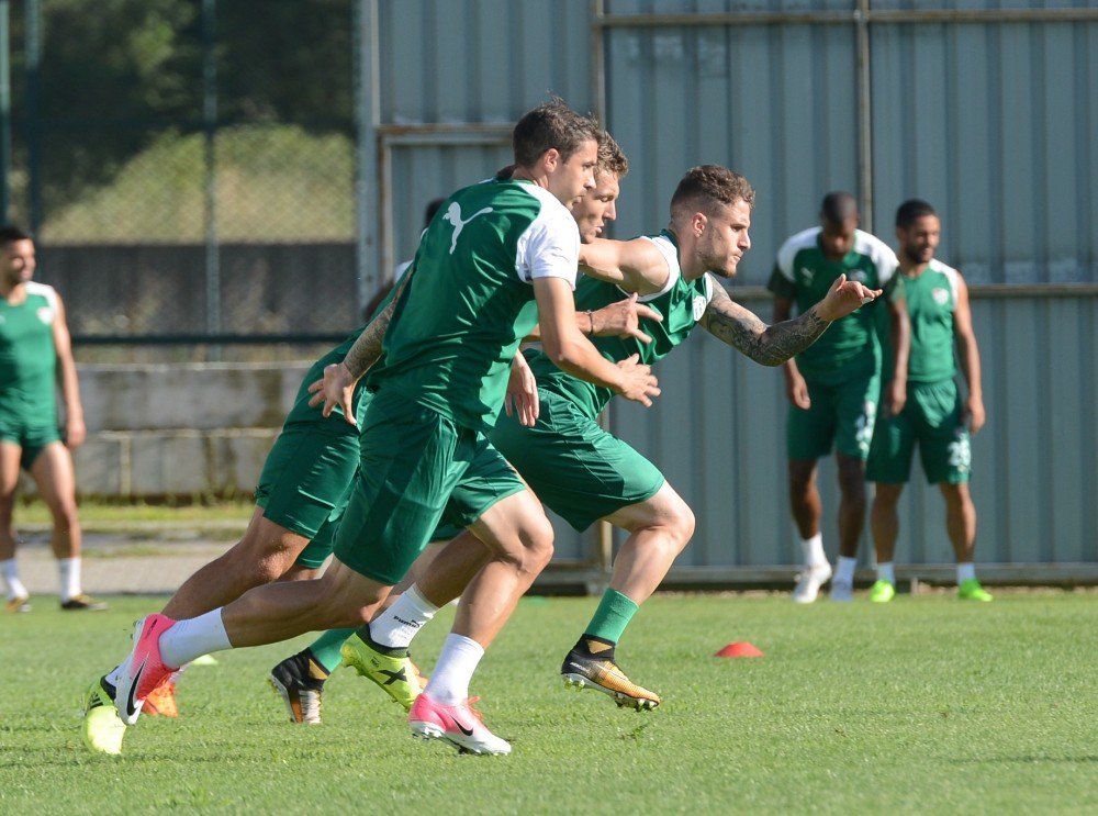 Bursaspor’da Yedekler As Takımı Yendi