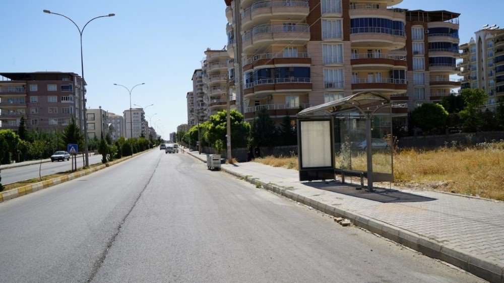 Adıyaman Belediyesinden İhtiyaç Duyulan Noktalara Durak