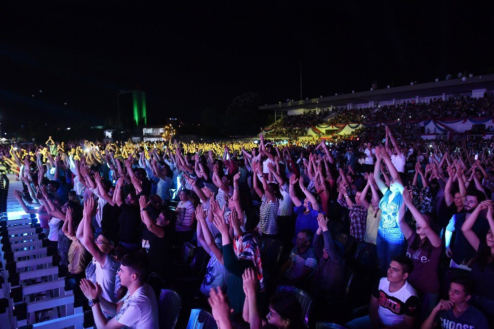 Büyük Ankara Festivali’nde Eğlence Devam Ediyor