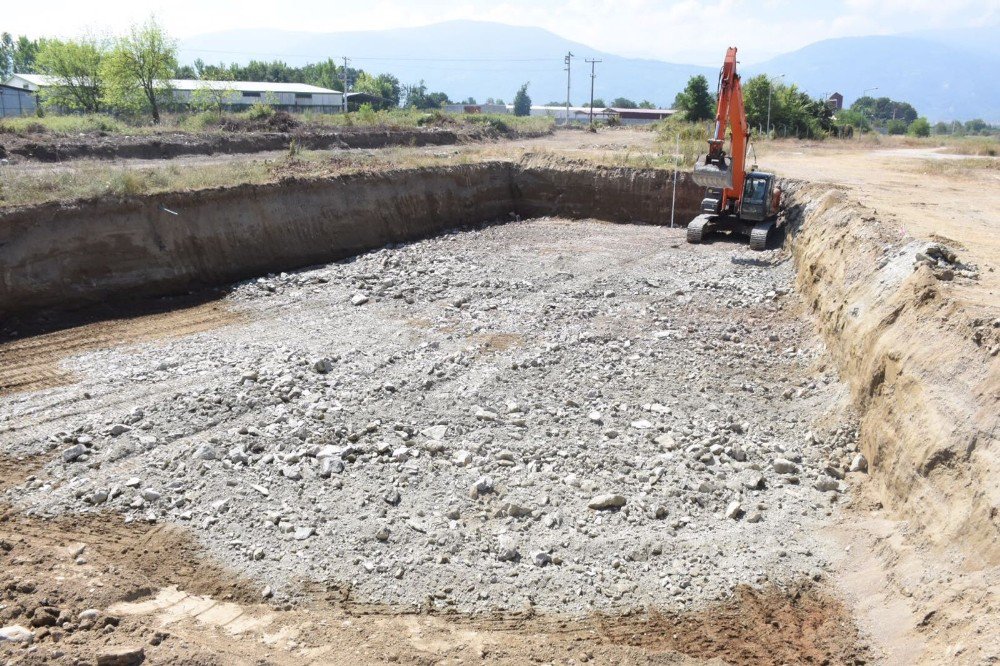 Şıralık Spor Kompleksi İçin Temel Atıldı