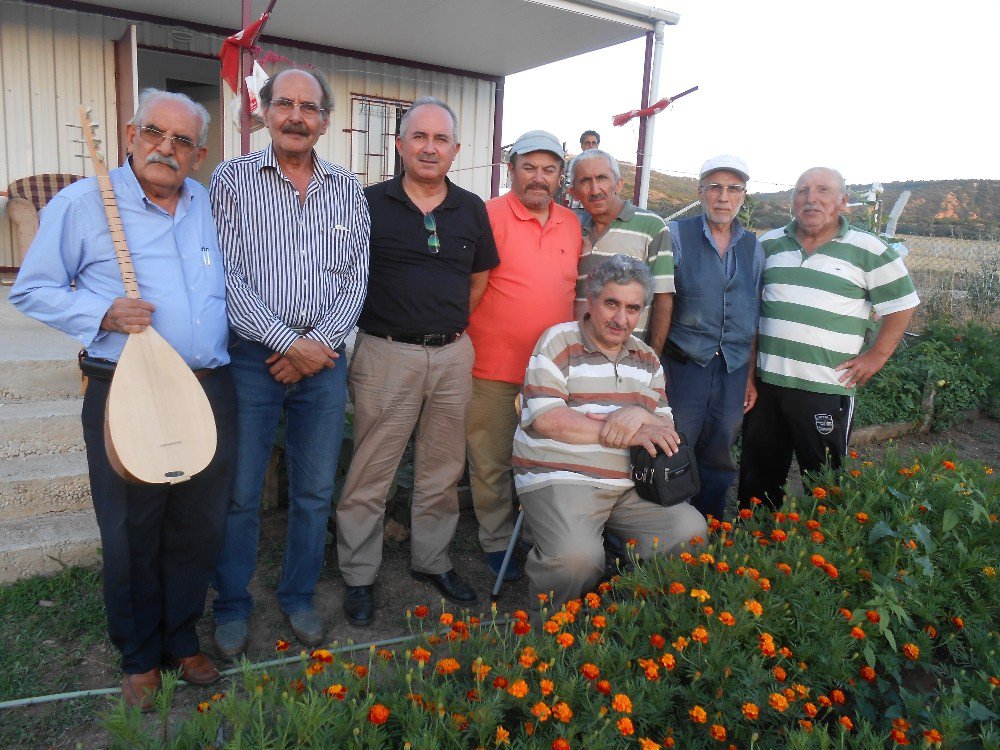 Eskişehirli Şair Ve Ozanlardan Doğada Şiir Ve Türkülü Terapi