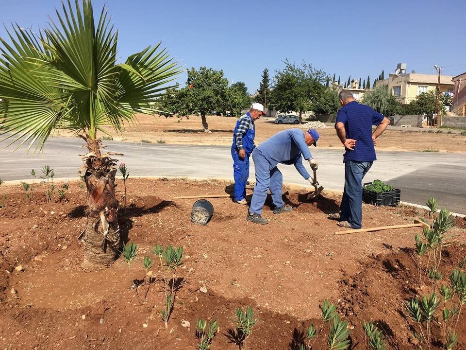 Kilis’te, Park Ve Bahçe Düzenlemeleri Sürüyor