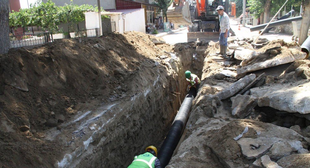 Aşağokoçaklar’ın Çürüyen Hatları Yenilendi