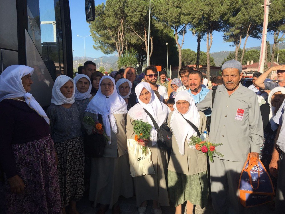 Milaslı Hacı Adayları Duayla Uğurlandı