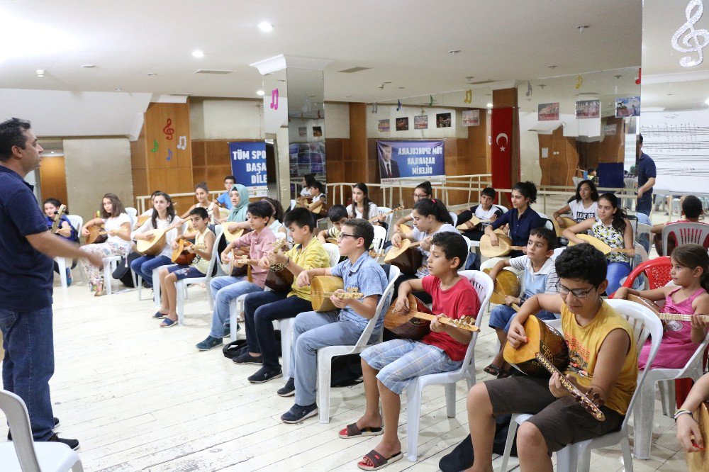 Gençlerden Kamek’e Yoğun İlgi