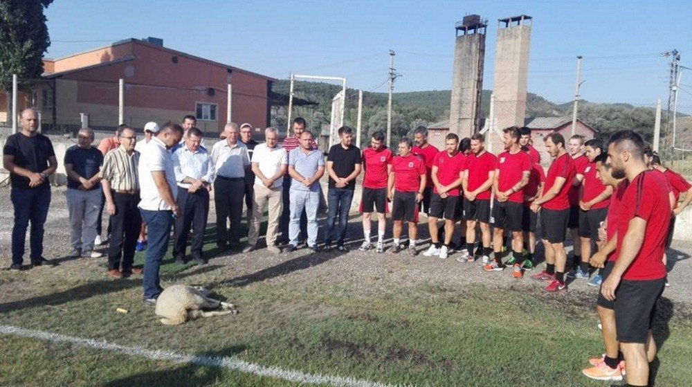 Tki Tavşanlı Linyitspor Top Başı Yaptı