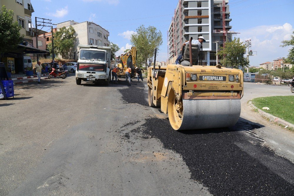 Turgutlu’da Zemini Bozuk Yollar İyileştiriliyor