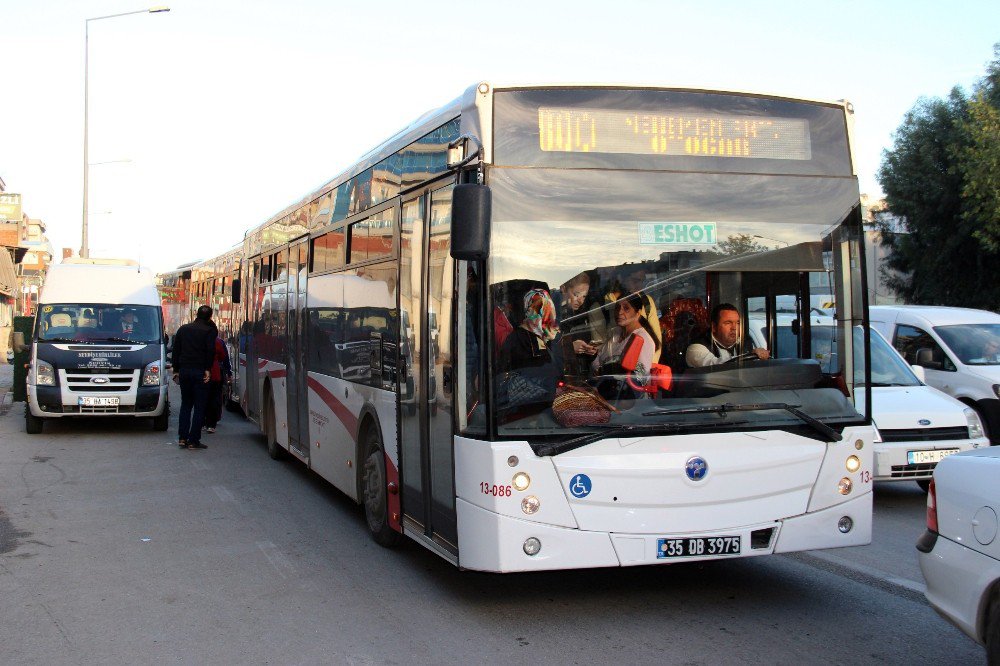 İzmir’de Vapurlar Çalışmıyordu, Şimdi De Otobüsler Çalışmayacak