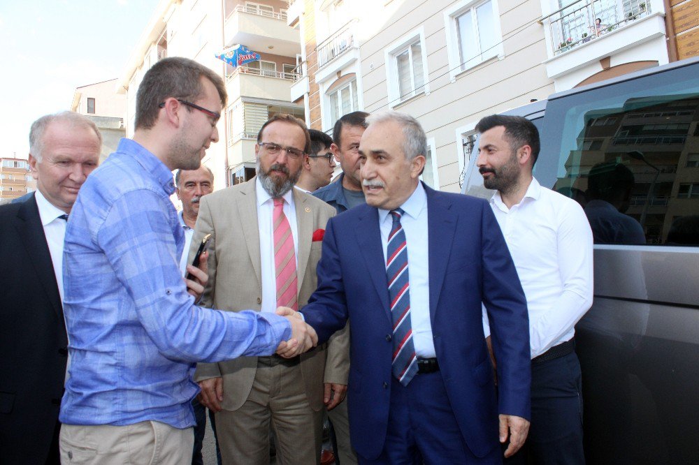 Bakan Fakıbaba Ak Parti Tekirdağ İl Başkanlığını Ziyaret Etti