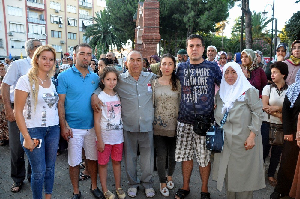 Nazillili Hacı Adayları Kutsal Topraklara Uğurlanıyor