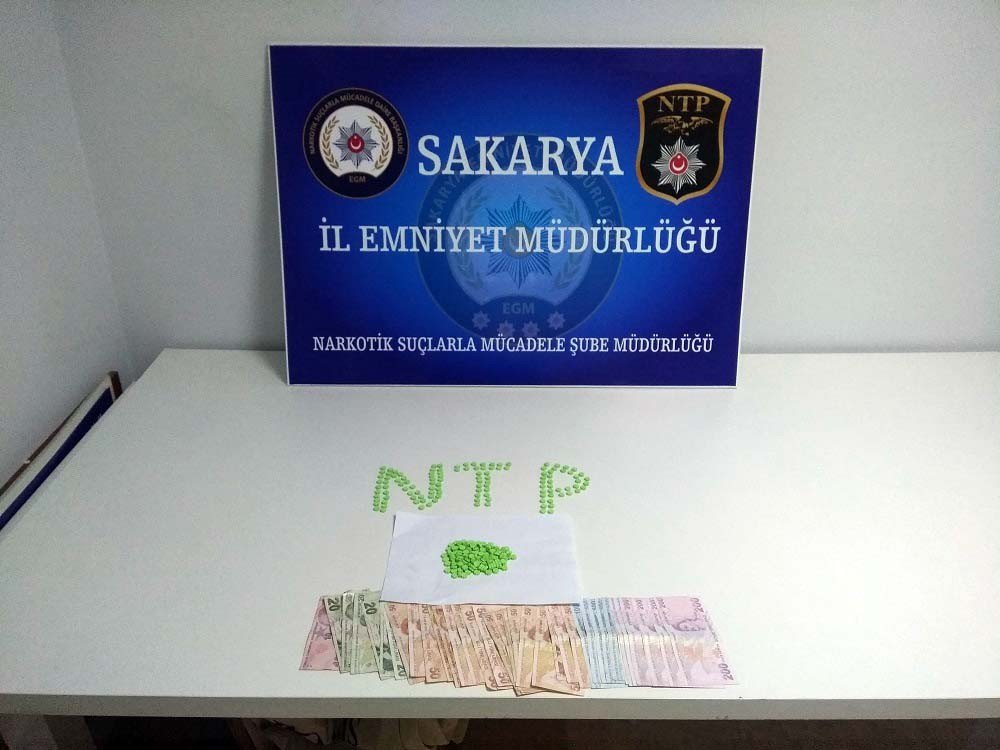 Sakarya Polisi Zehir Tacirlerine Göz Açtırmıyor