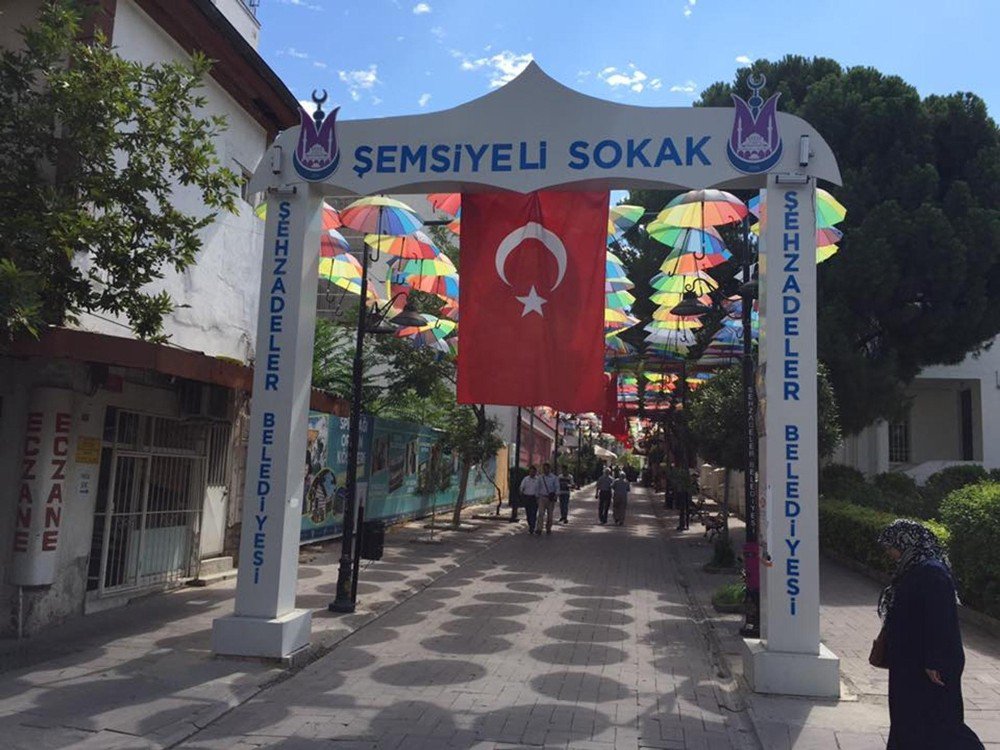 Bir Zamanların Atıl Sokağı Şimdi En Gözde Sokak