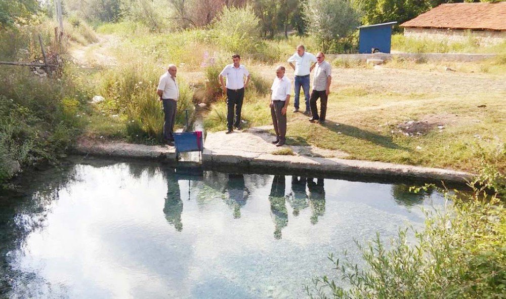 Kaymakam Kara, Köylerde İncelemelerde Bulundu