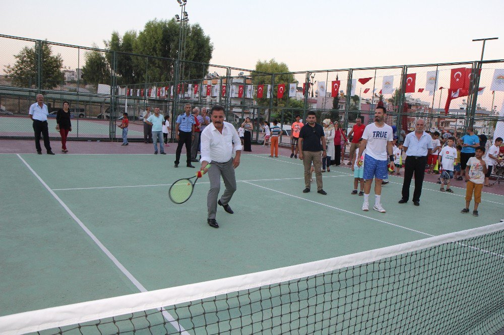 Toroslar’da Tenis Kursu Açıldı