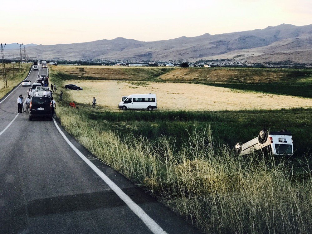 Muradiye’de Trafik Kazası: 7 Yaralı