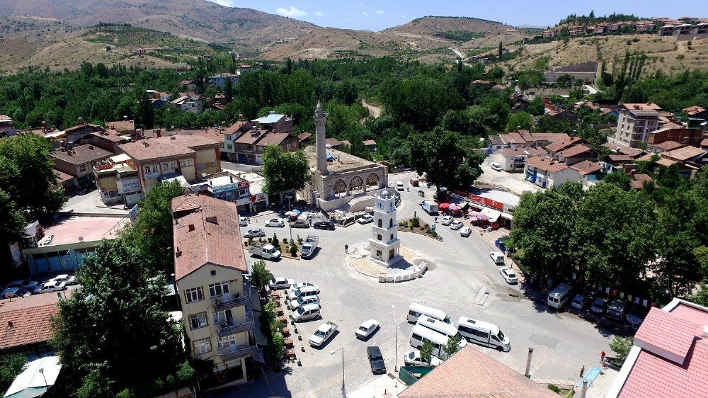 Çırmıktı Kebir Cami Eski İhtişamına Yeniden Kavuşuyor