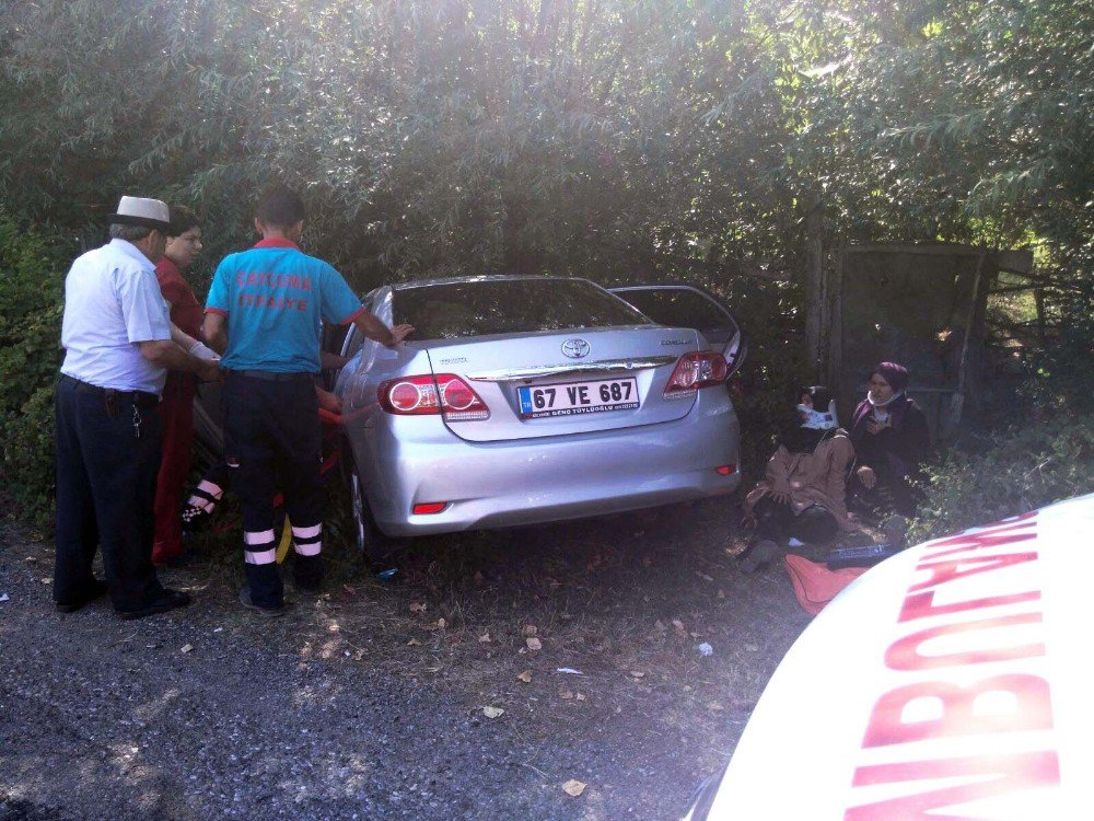 Çaycuma’da Trafik Kazası: 5 Yaralı