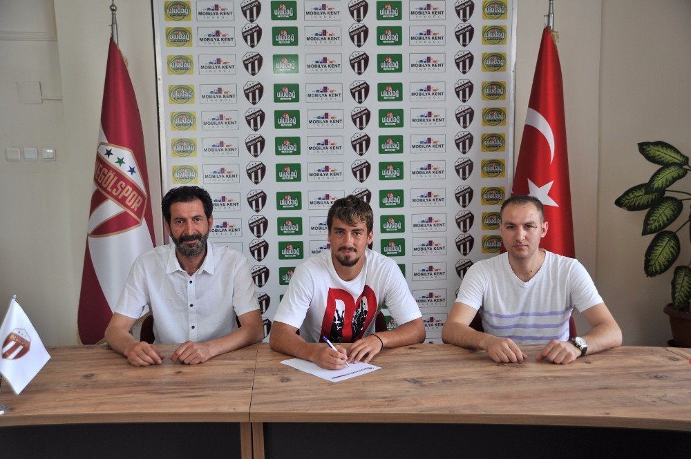 Emirhan Aydoğan İnegölspor’da