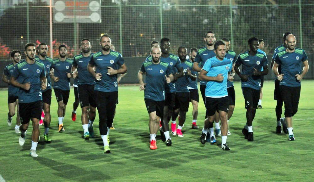 Alanyaspor Çalışmalarına Yeniden Başladı